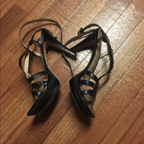 JOAN DAVID ankle strap heels - Picture 4 of 7